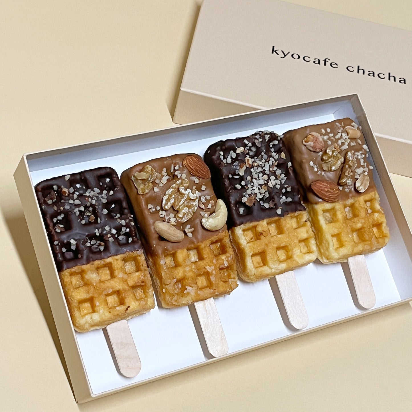 【オンライン限定】人気フレーバー詰め合わせ4本入(キャラメルナッツ&チョコ) 送料無料